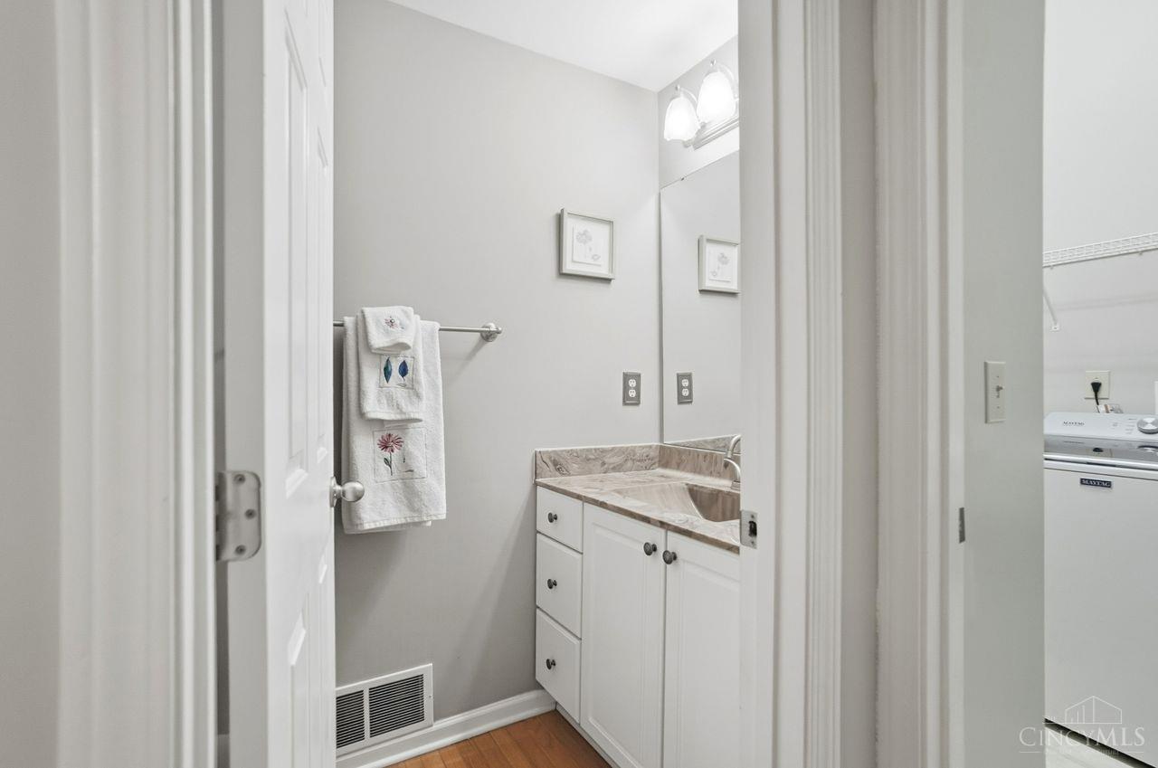 7119 White Oak Court