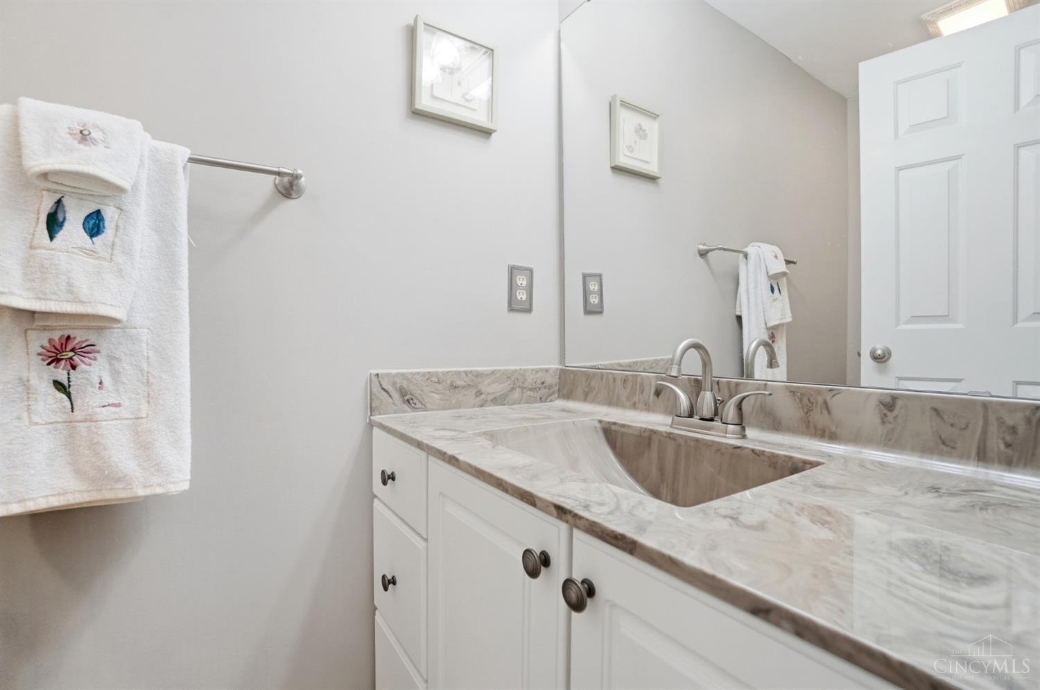 7119 White Oak Court