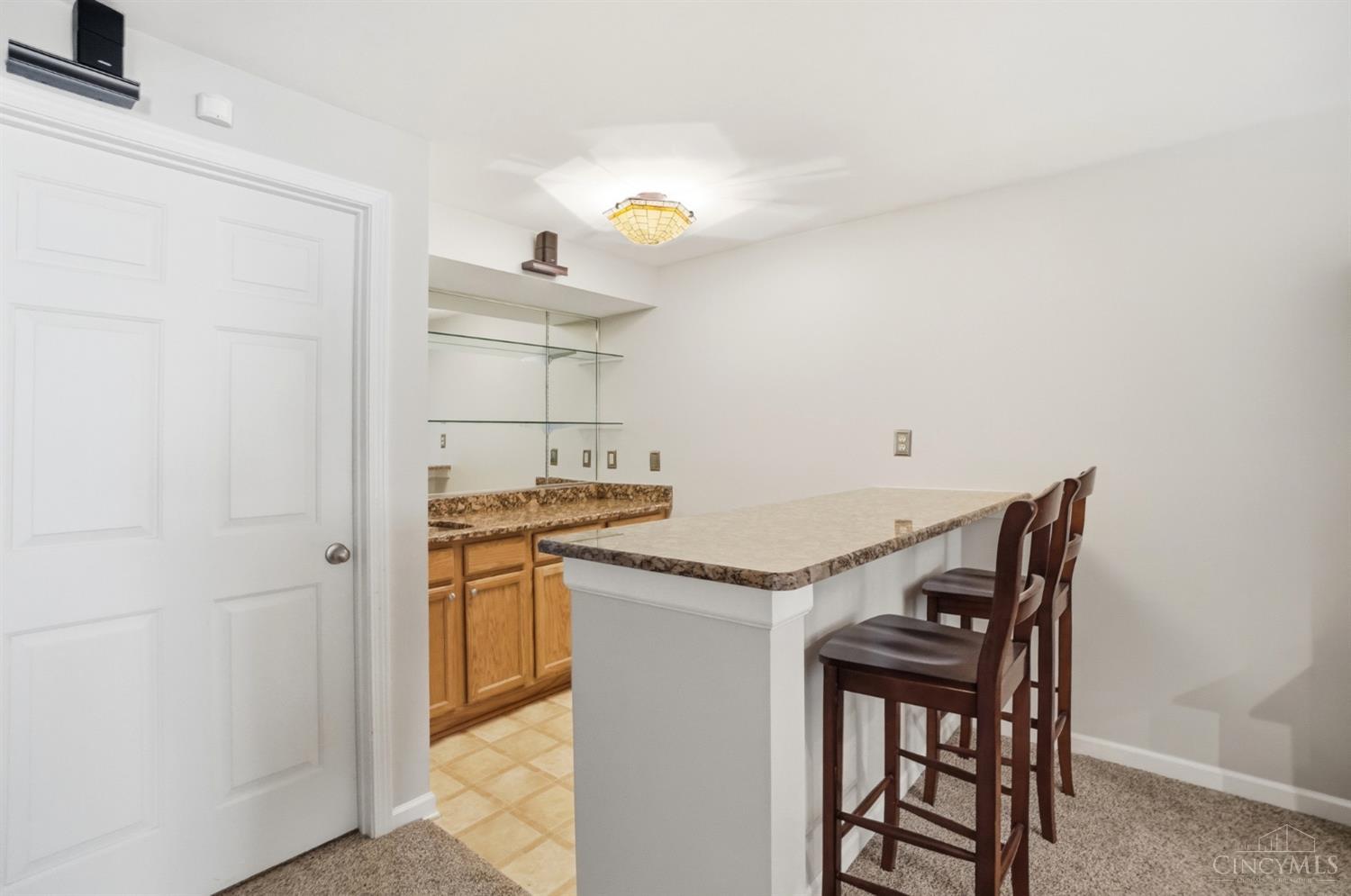 7119 White Oak Court