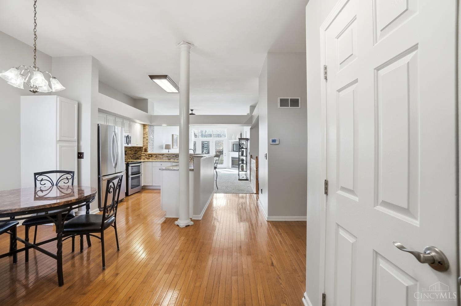 7119 White Oak Court