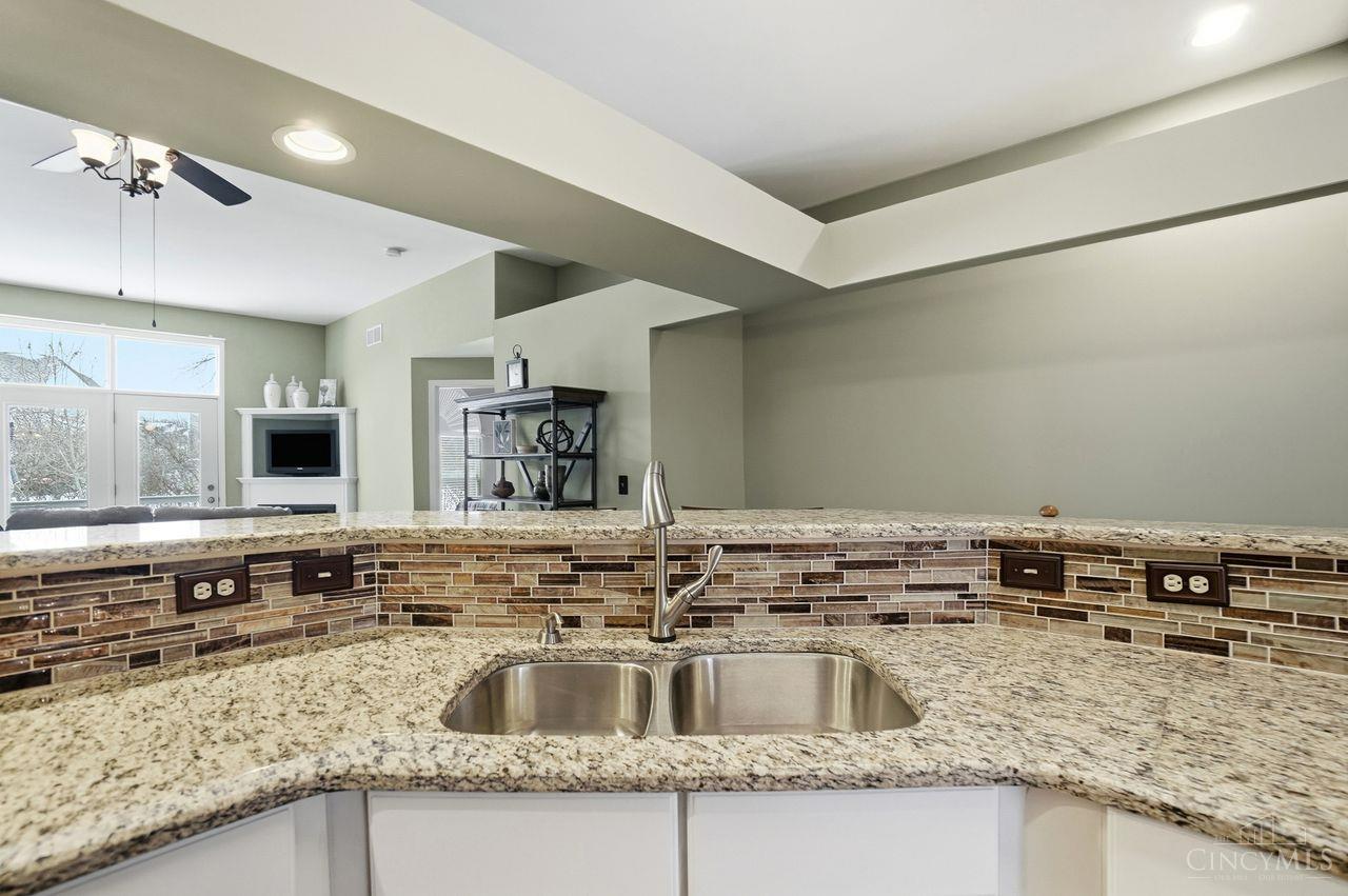 7119 White Oak Court