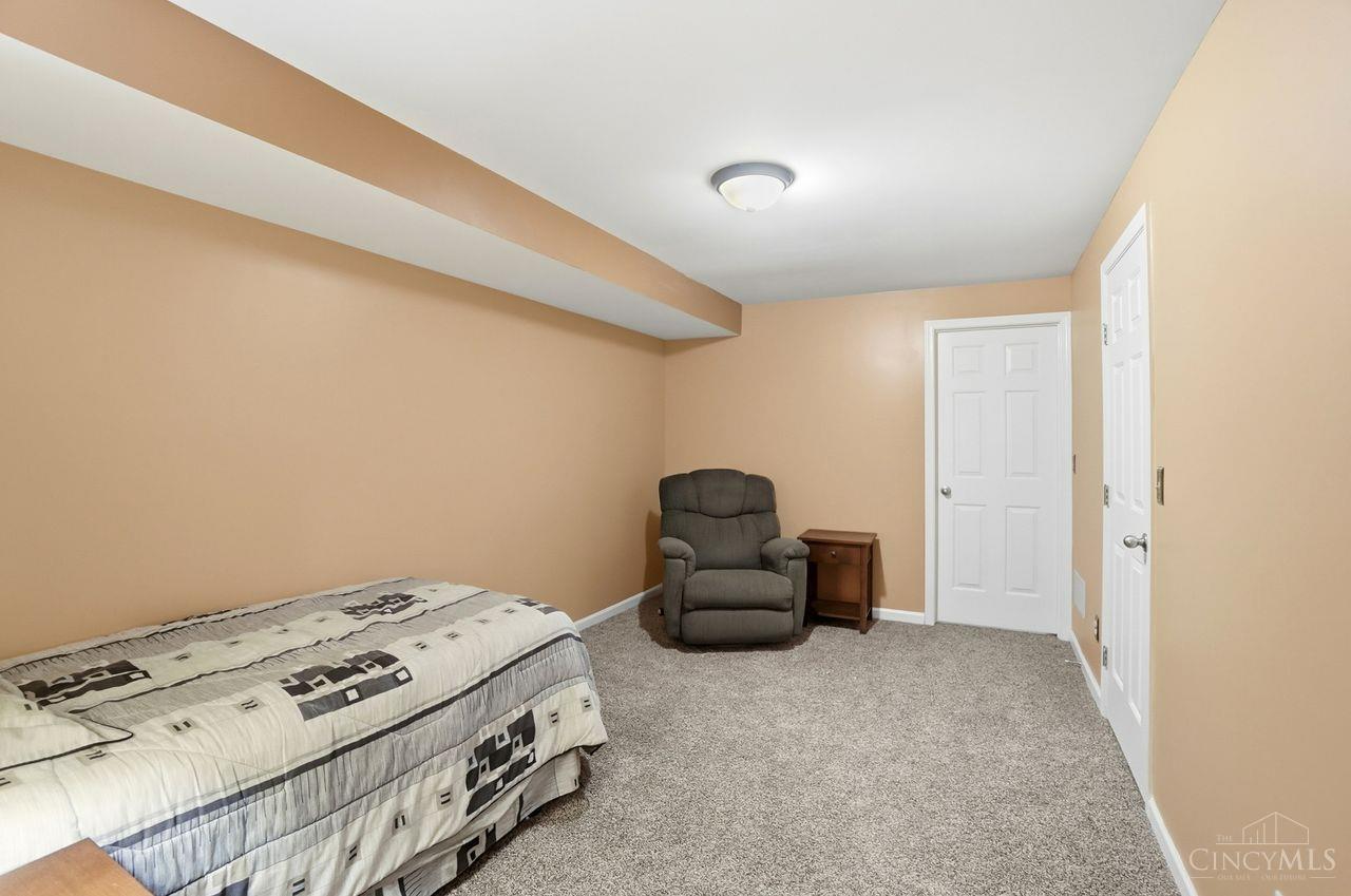 7119 White Oak Court