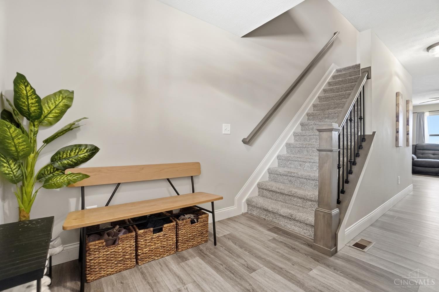 2203 Cobblestone Court