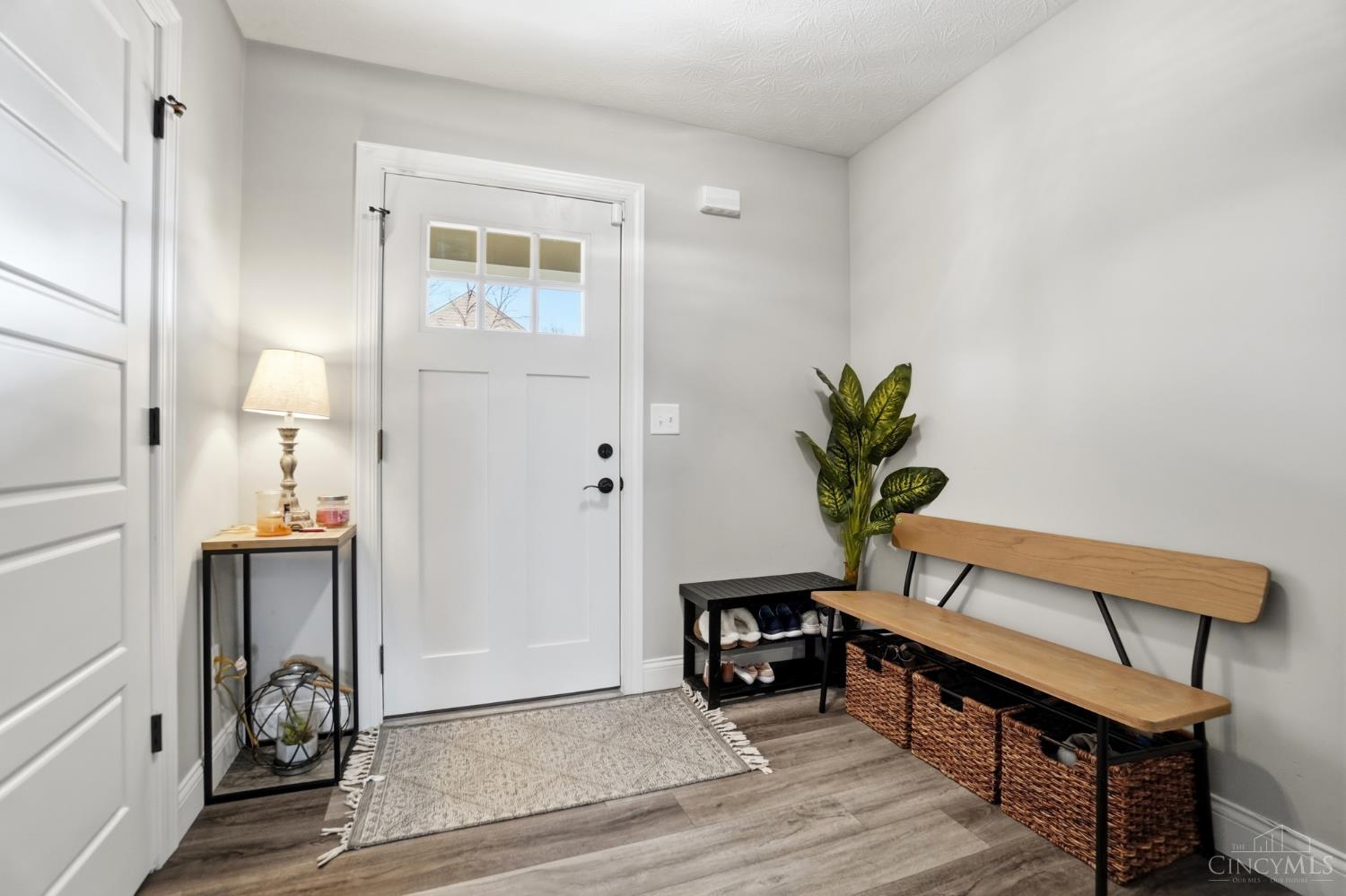 2203 Cobblestone Court