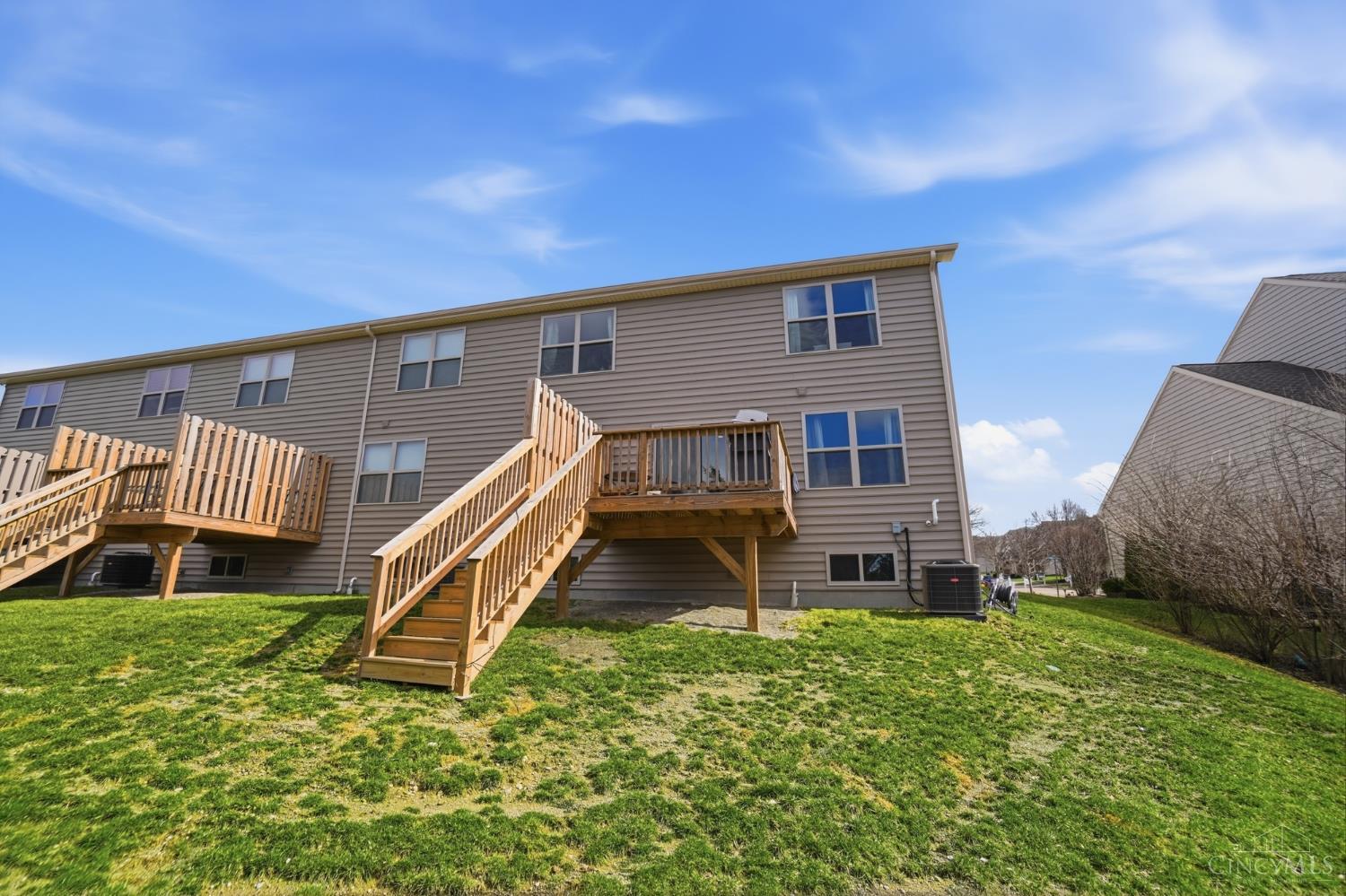 2203 Cobblestone Court