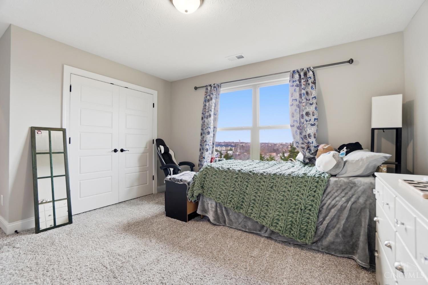 2203 Cobblestone Court