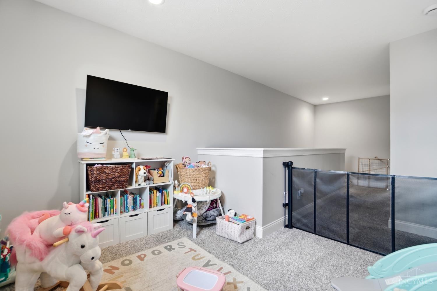 2203 Cobblestone Court