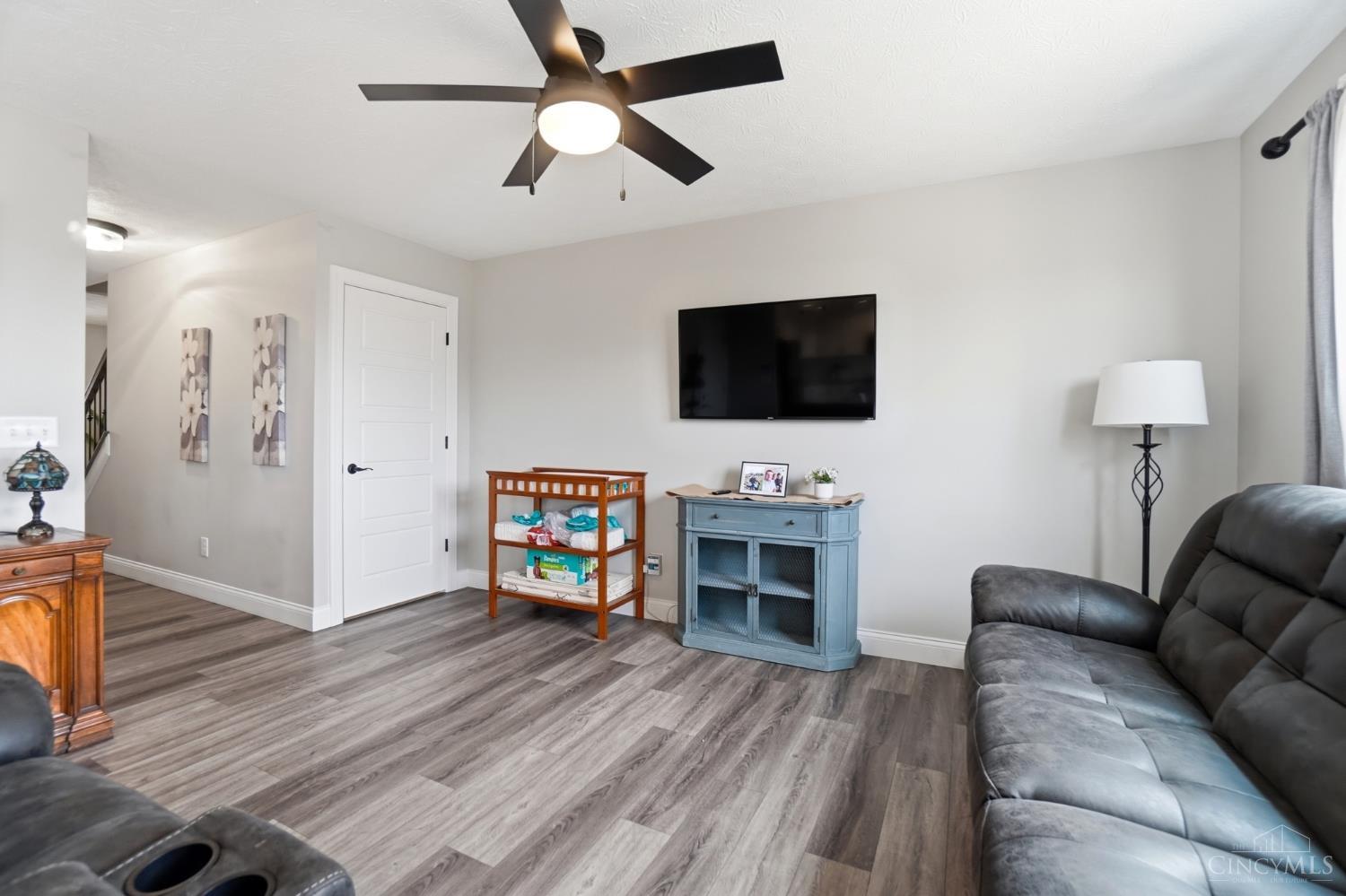 2203 Cobblestone Court