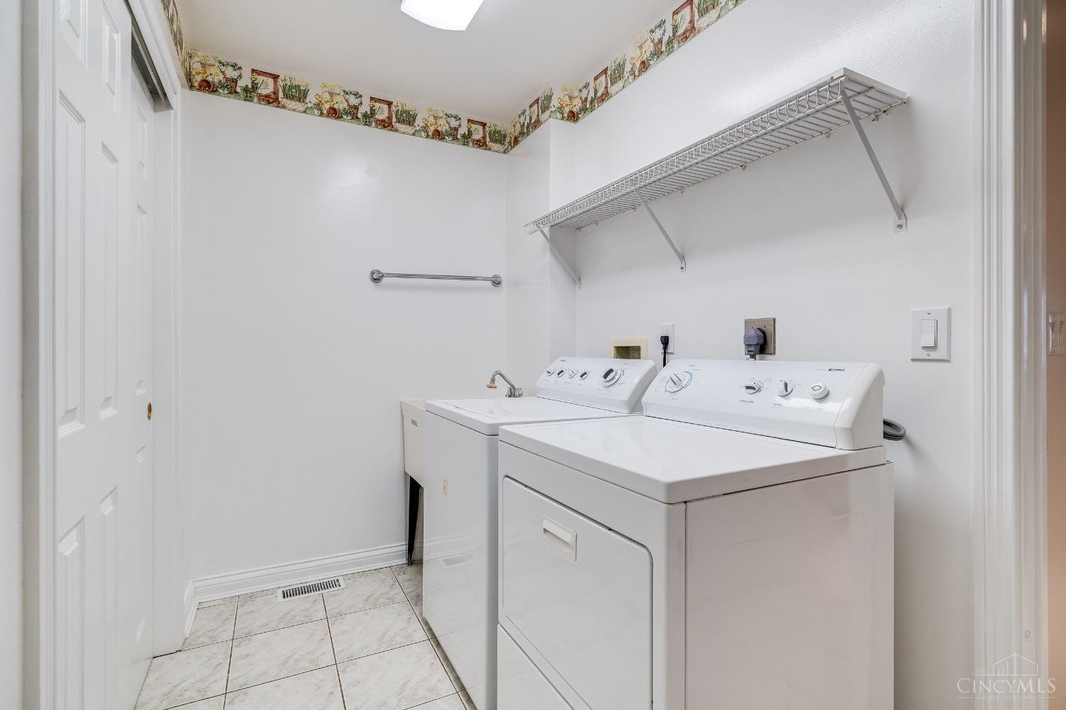 8372 Benton Ridge Lane