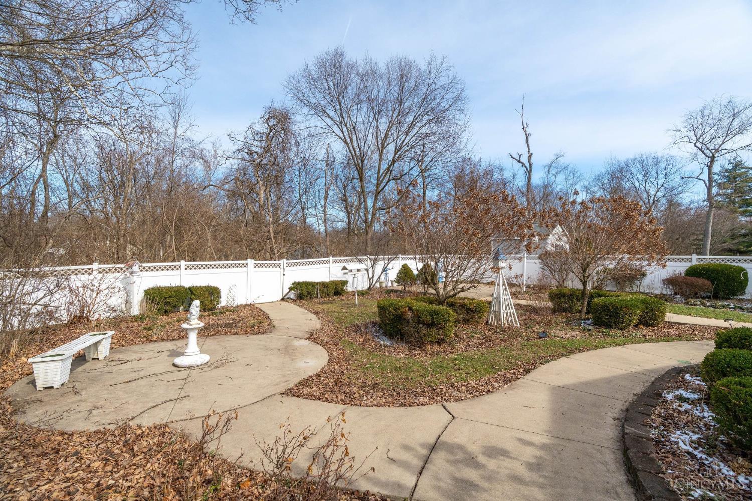 8372 Benton Ridge Lane