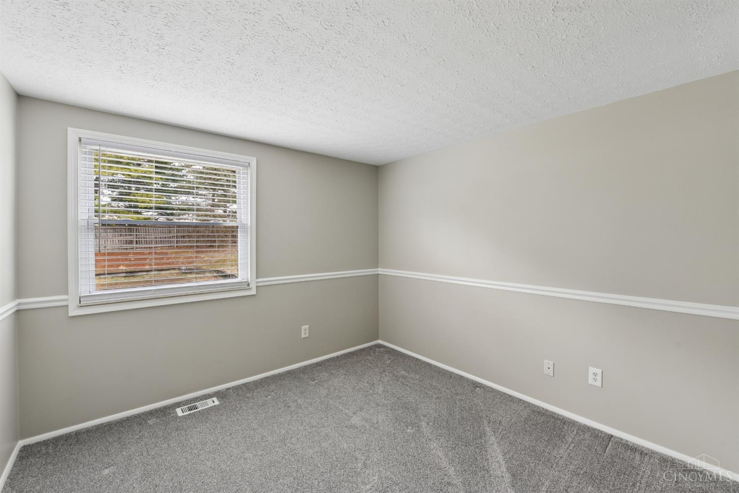 119 Mackie Lane