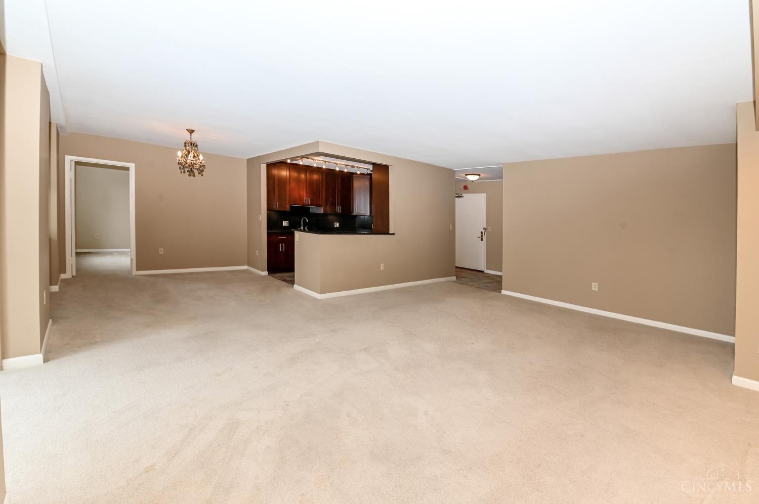 2444 Madison Road 1409