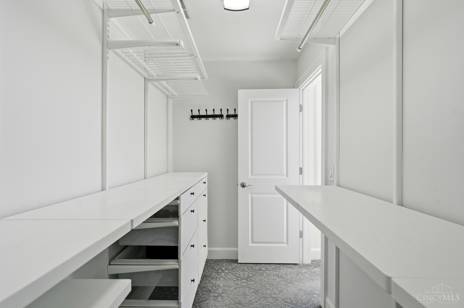 3003 Riverside Drive