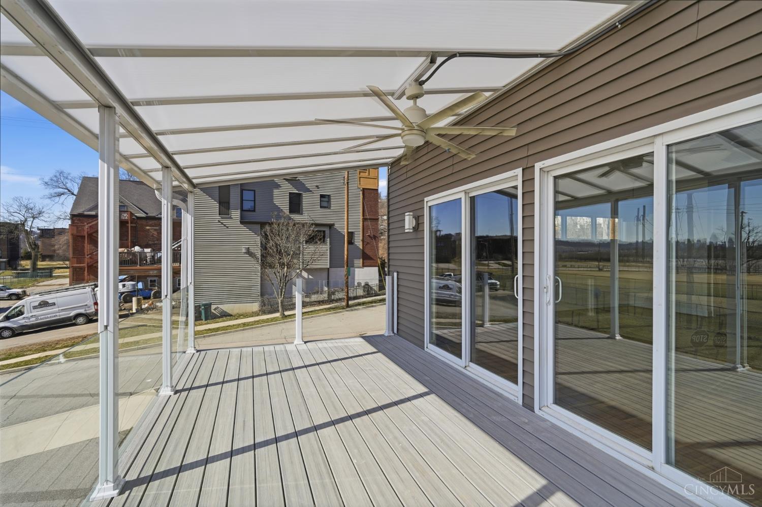 3003 Riverside Drive