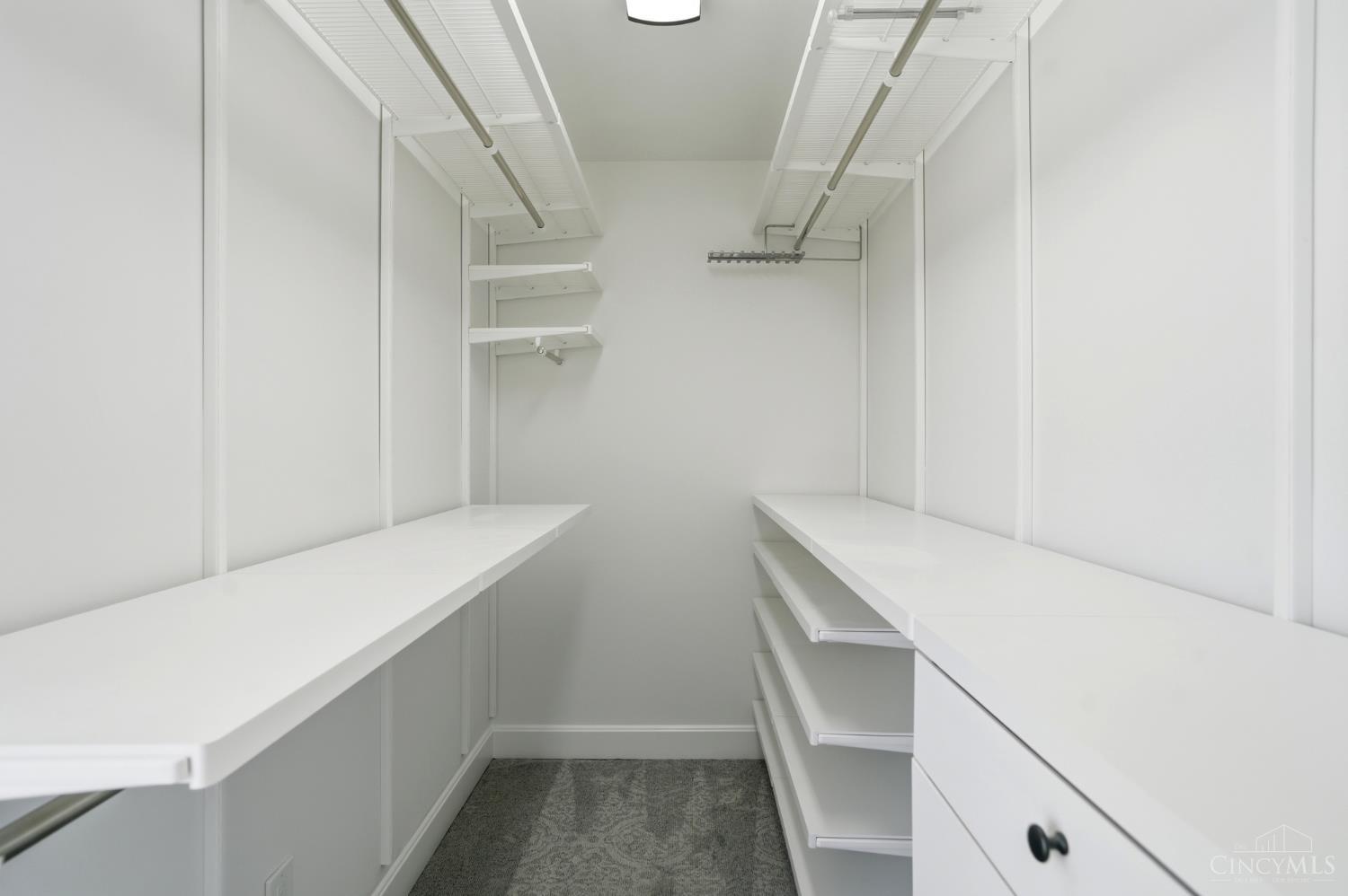 3003 Riverside Drive