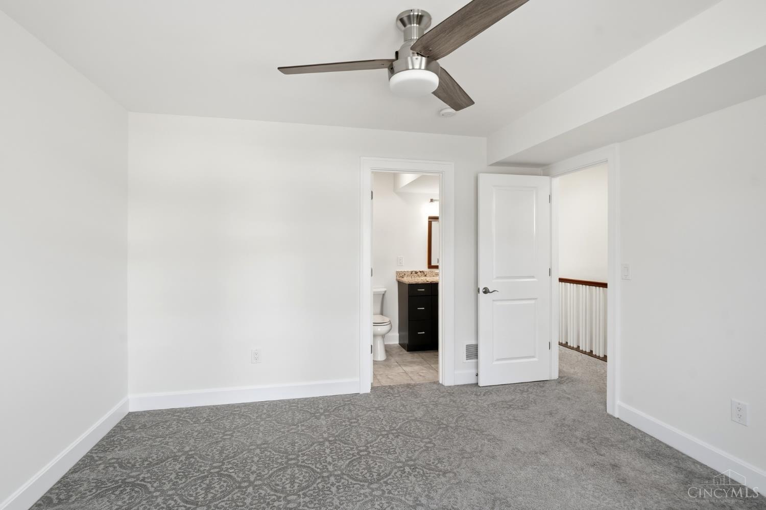 3003 Riverside Drive