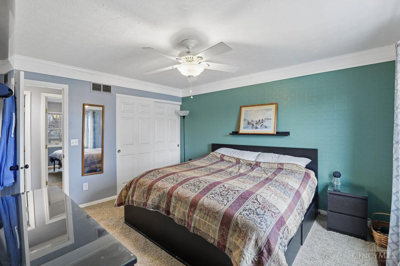 6183 Shawna Court