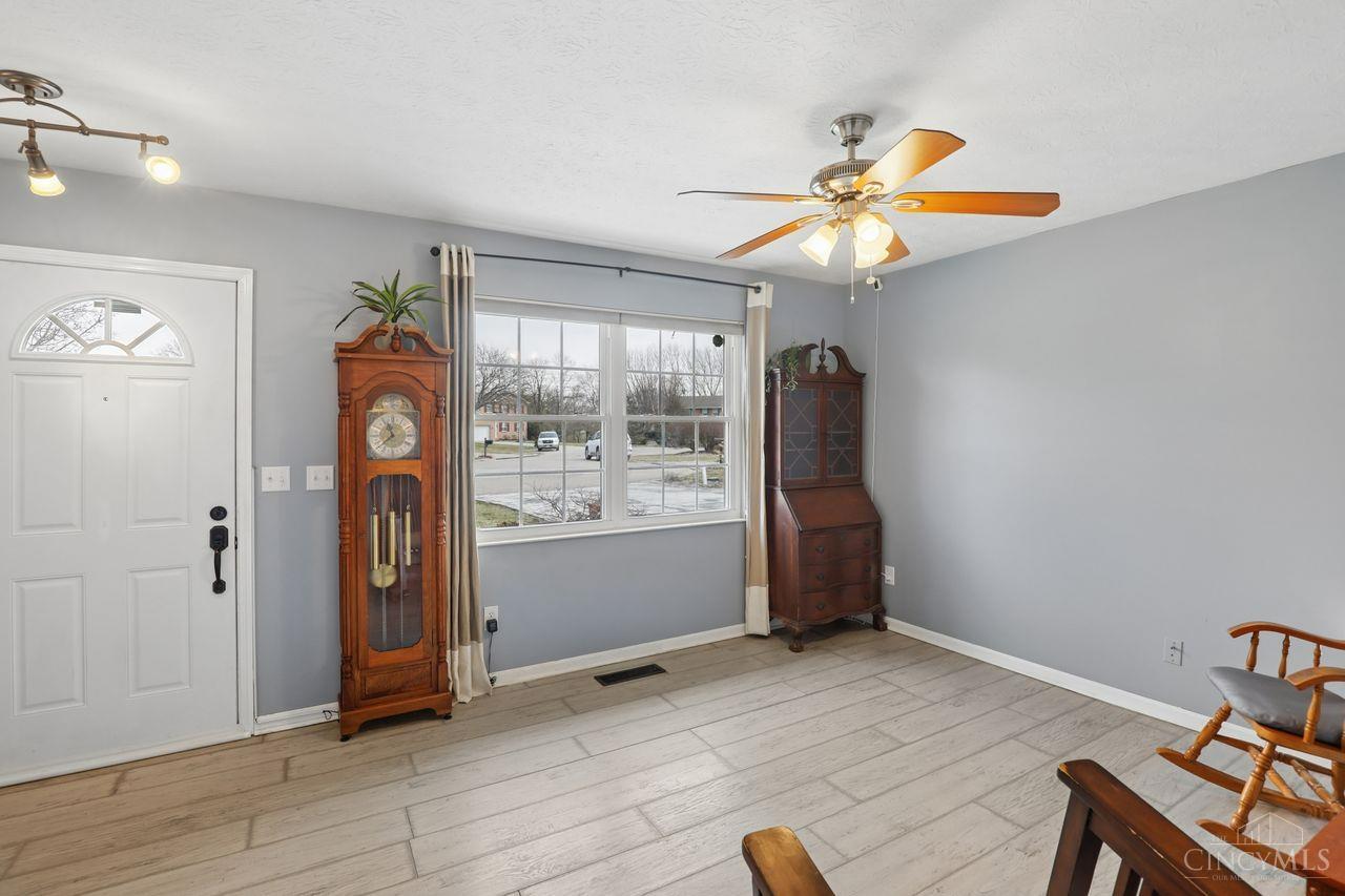 6183 Shawna Court