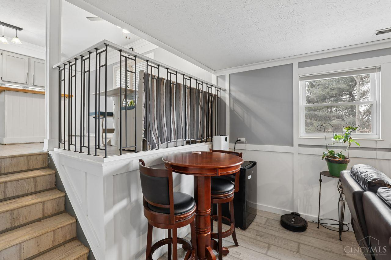 6183 Shawna Court