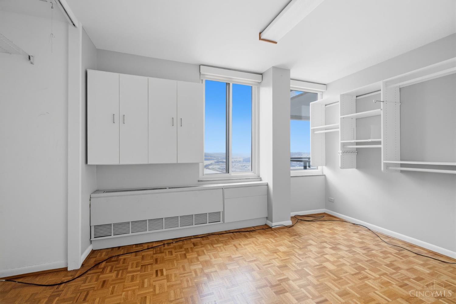 2401 Ingleside Avenue 4A