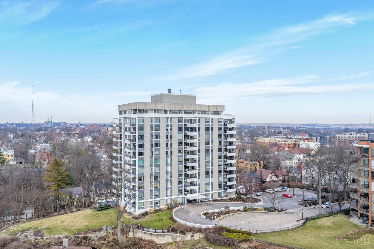 2401 Ingleside Avenue 4A