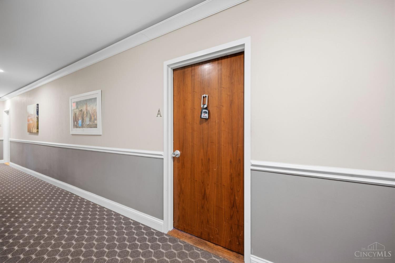 2401 Ingleside Avenue 4A