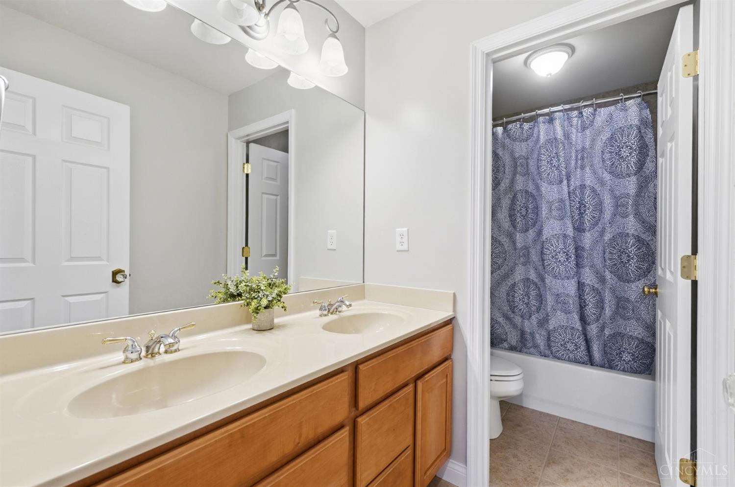 1511 Indian Bluffs Drive