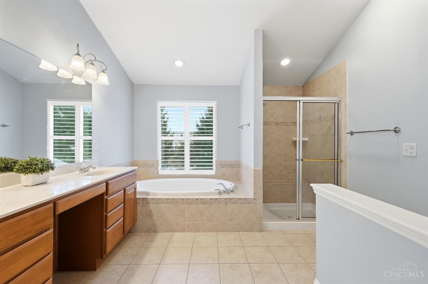 1511 Indian Bluffs Drive