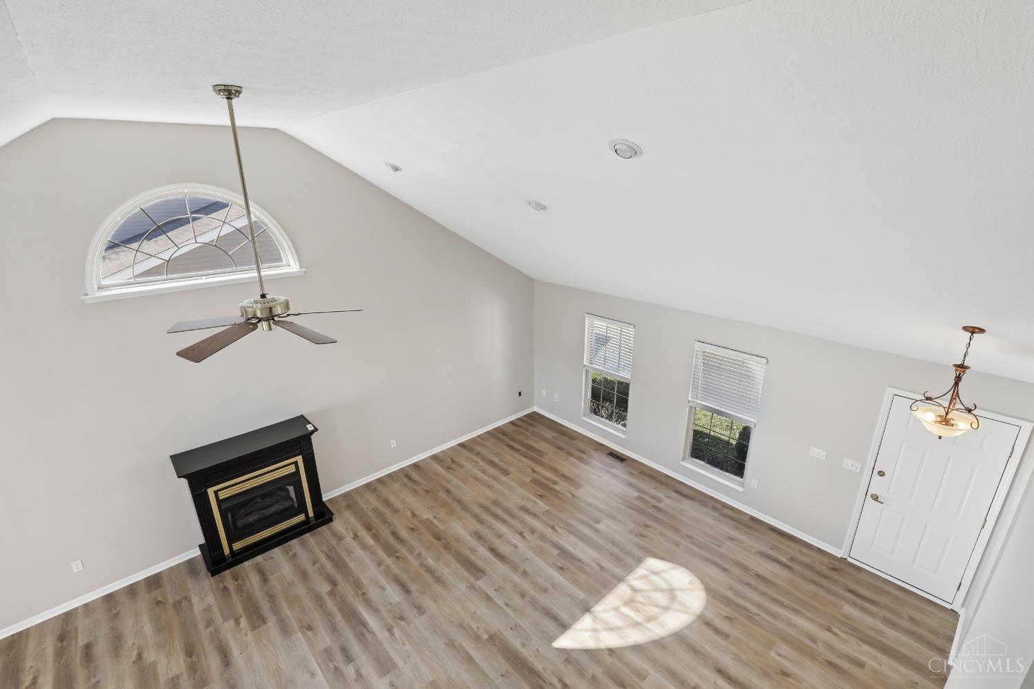 6636 Honeysuckle Lane