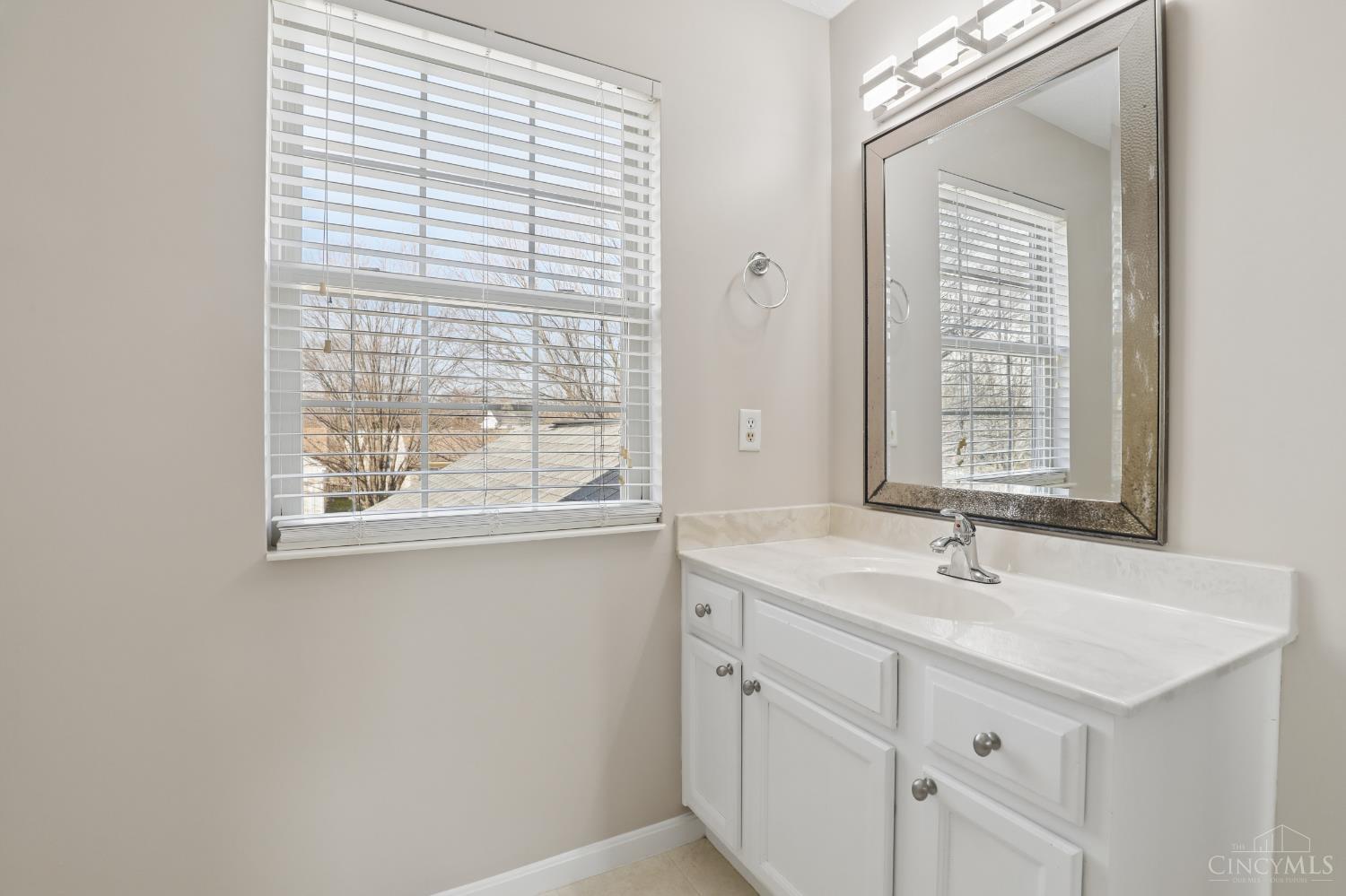 6636 Honeysuckle Lane