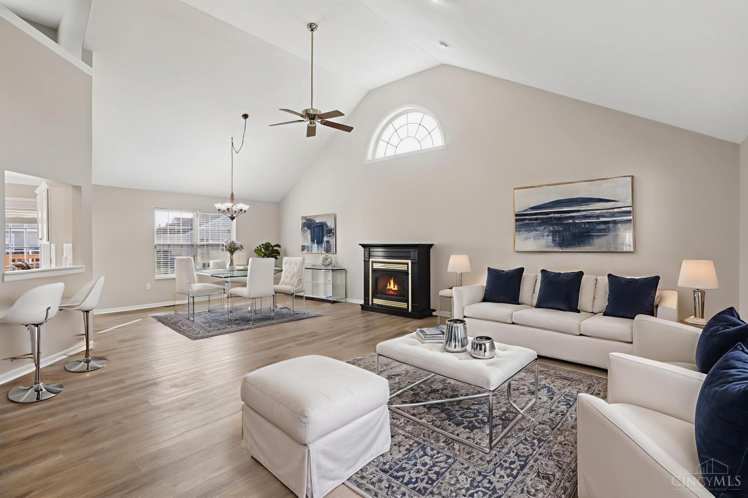 6636 Honeysuckle Lane