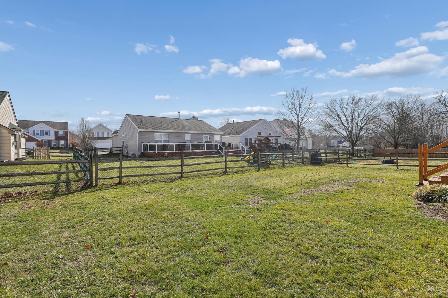 6636 Honeysuckle Lane