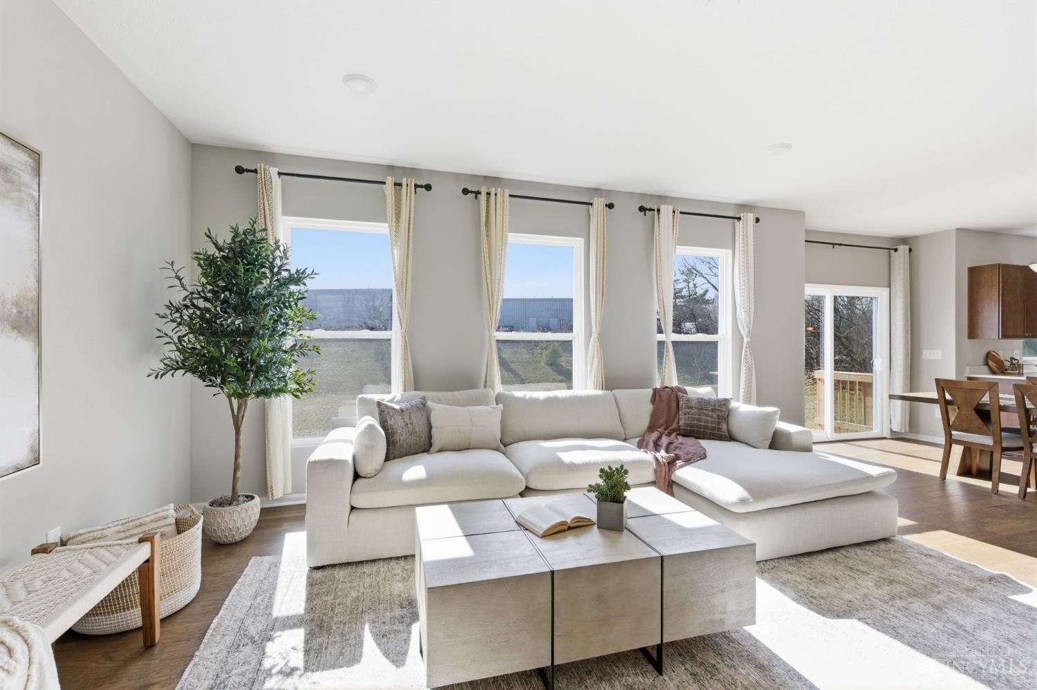 4123 Burroughs Court