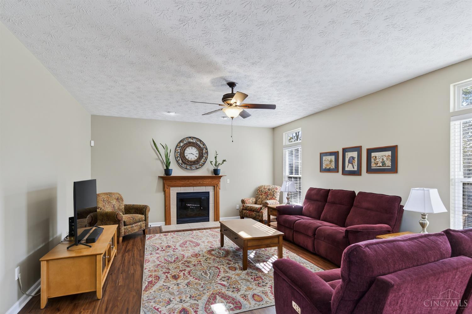 5466 Gwenolyn Ridge