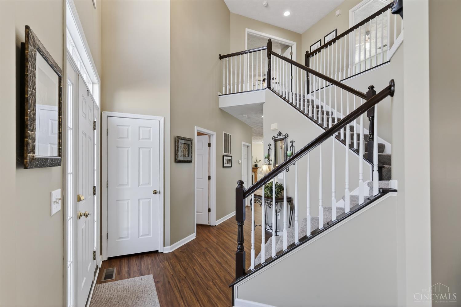 5466 Gwenolyn Ridge