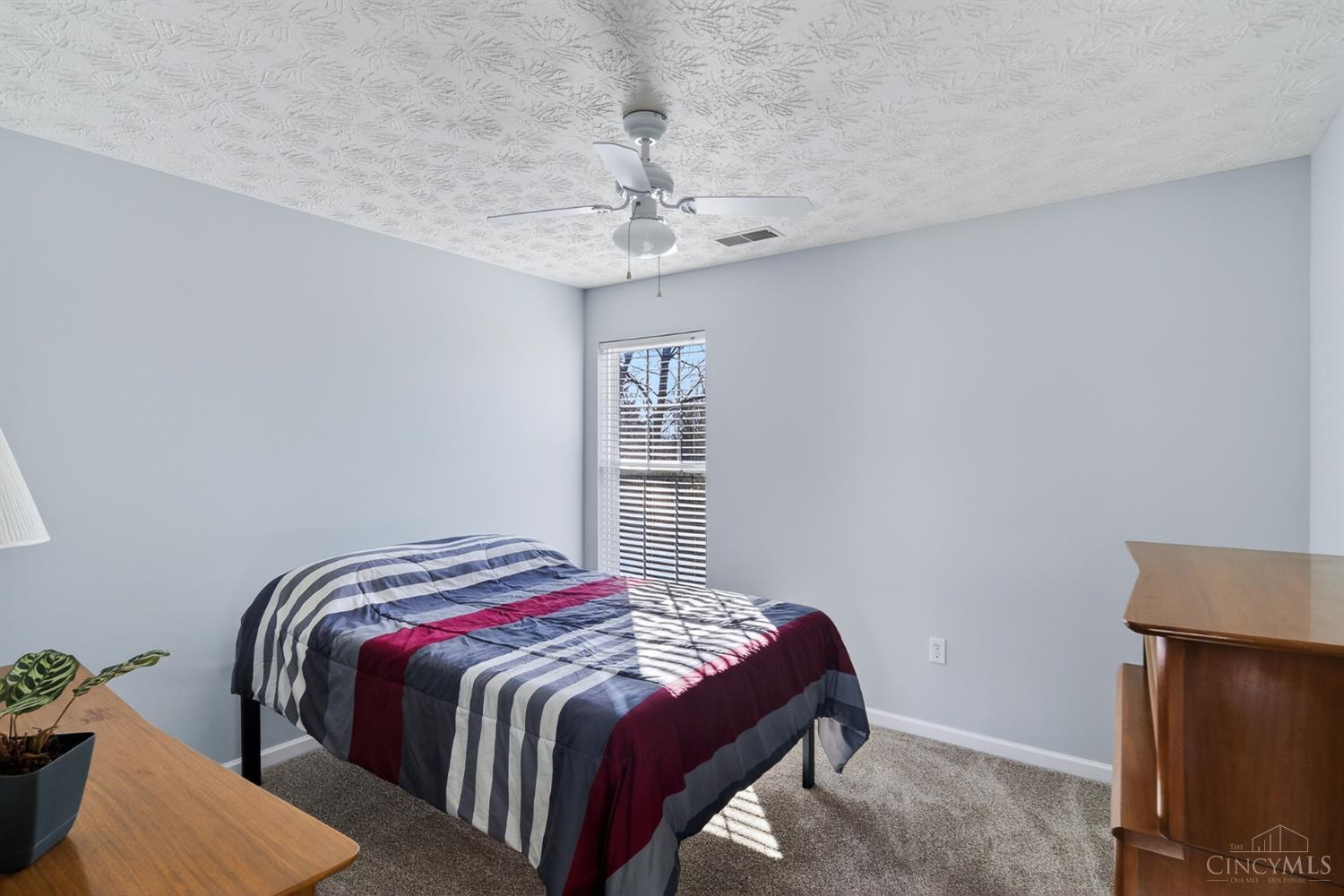 5466 Gwenolyn Ridge