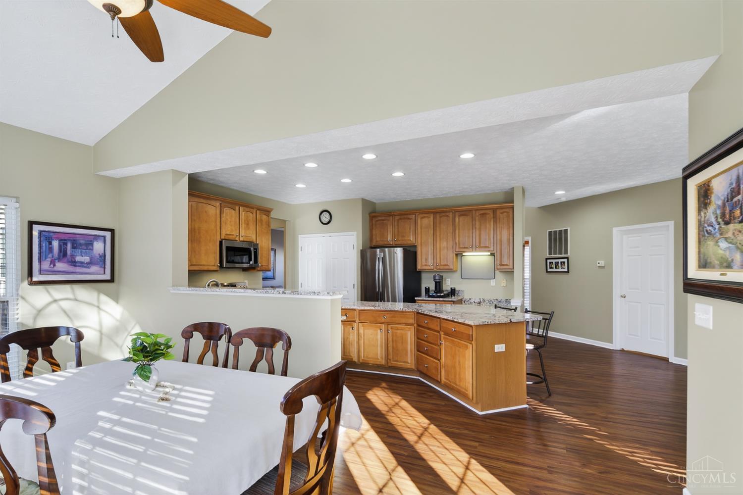 5466 Gwenolyn Ridge