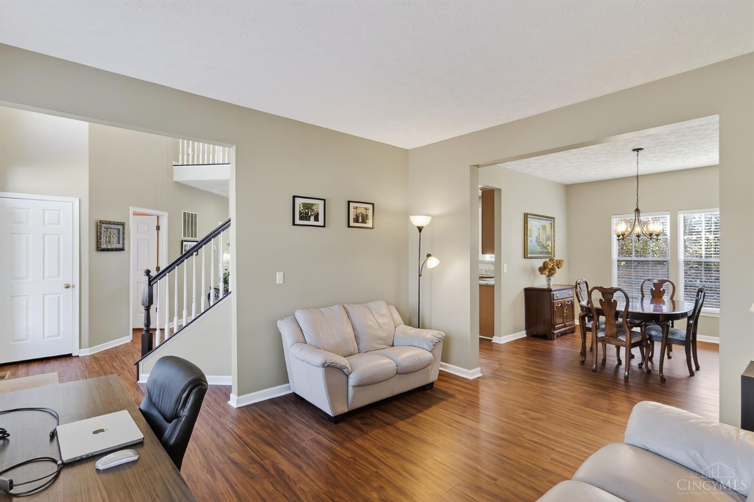 5466 Gwenolyn Ridge