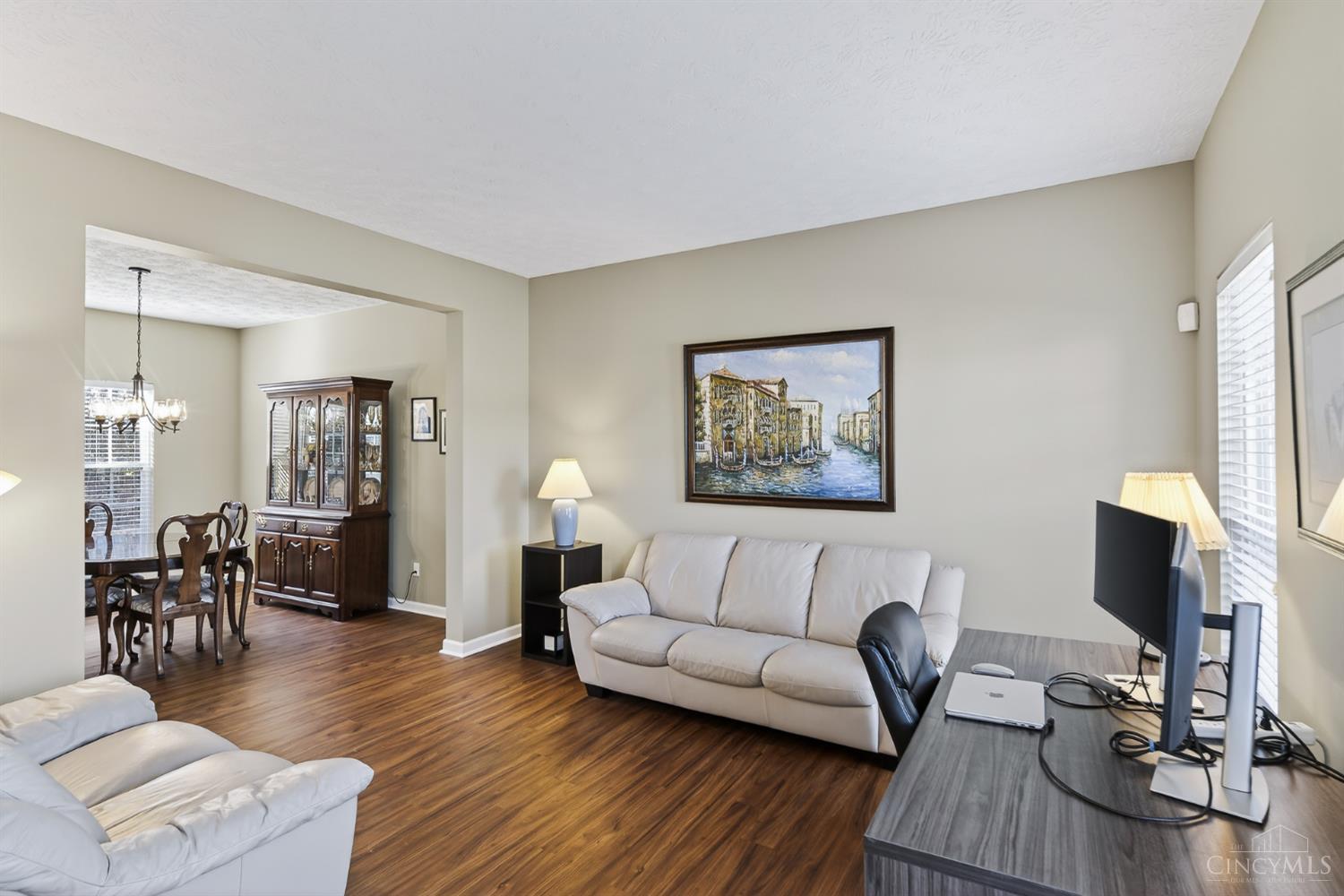 5466 Gwenolyn Ridge