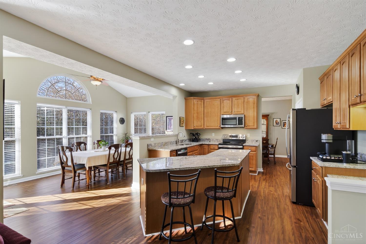 5466 Gwenolyn Ridge
