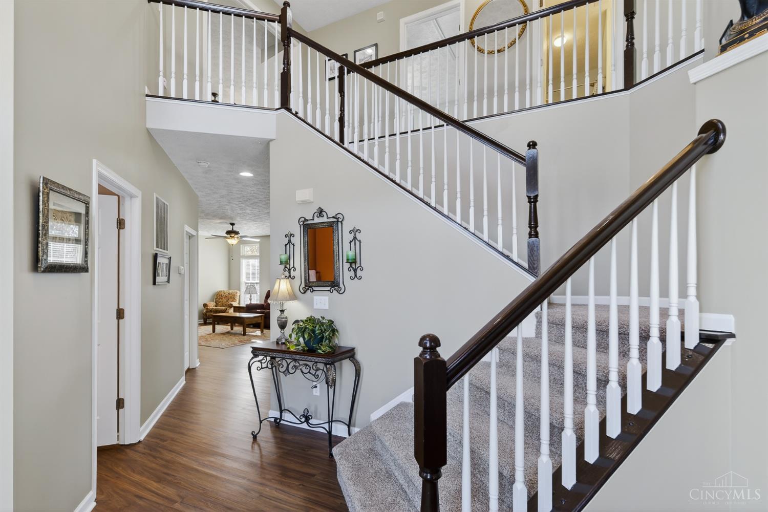 5466 Gwenolyn Ridge