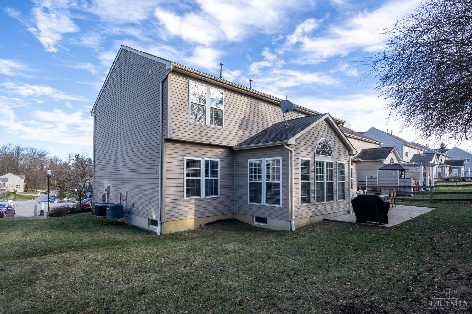 5466 Gwenolyn Ridge
