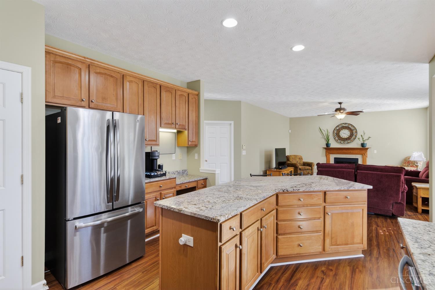 5466 Gwenolyn Ridge
