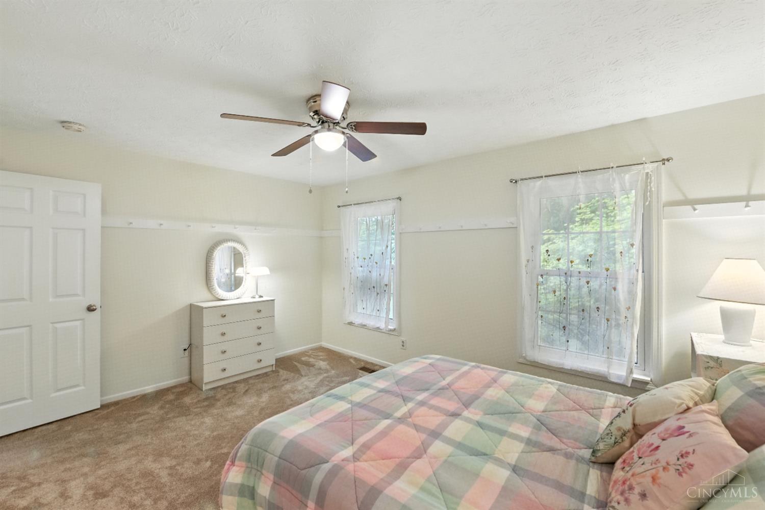5445 Belle Meade