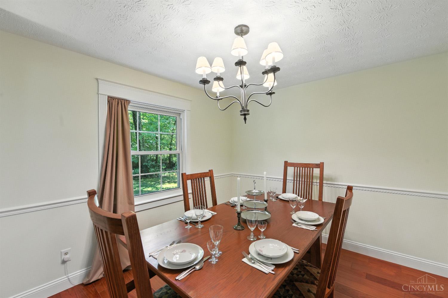 5445 Belle Meade