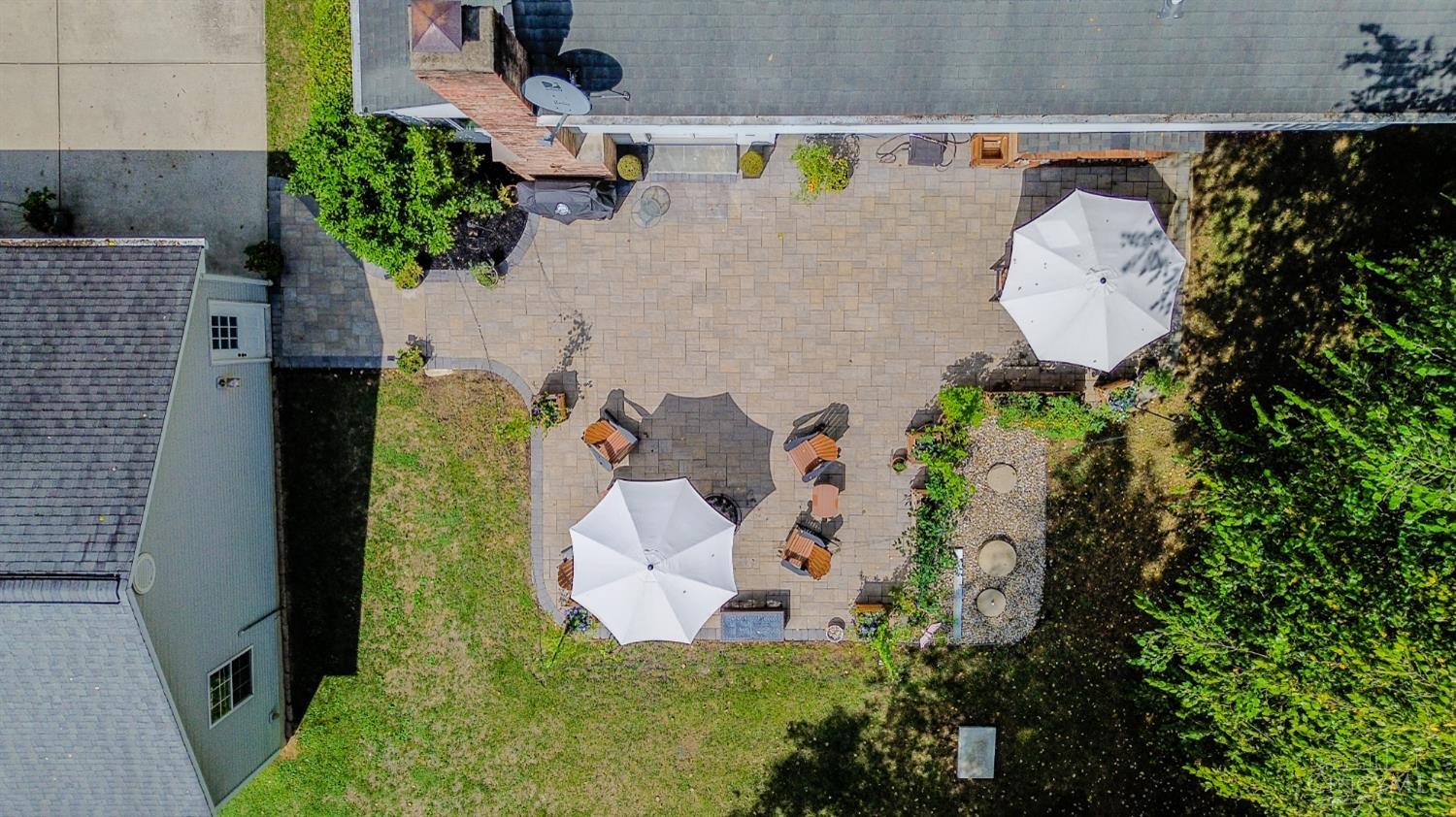 5445 Belle Meade