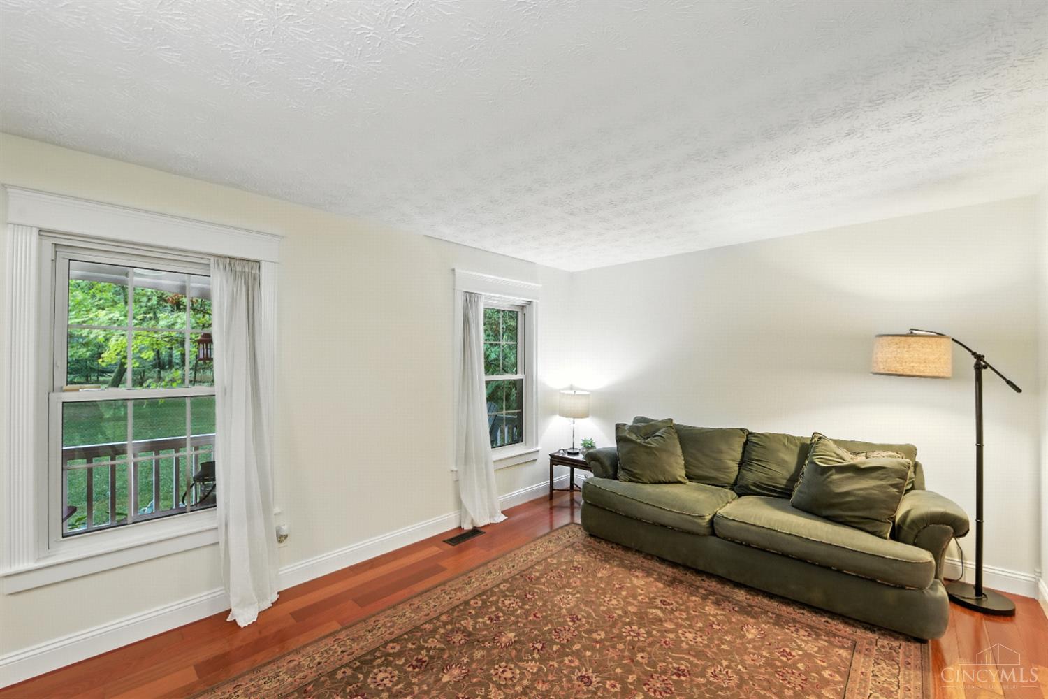 5445 Belle Meade