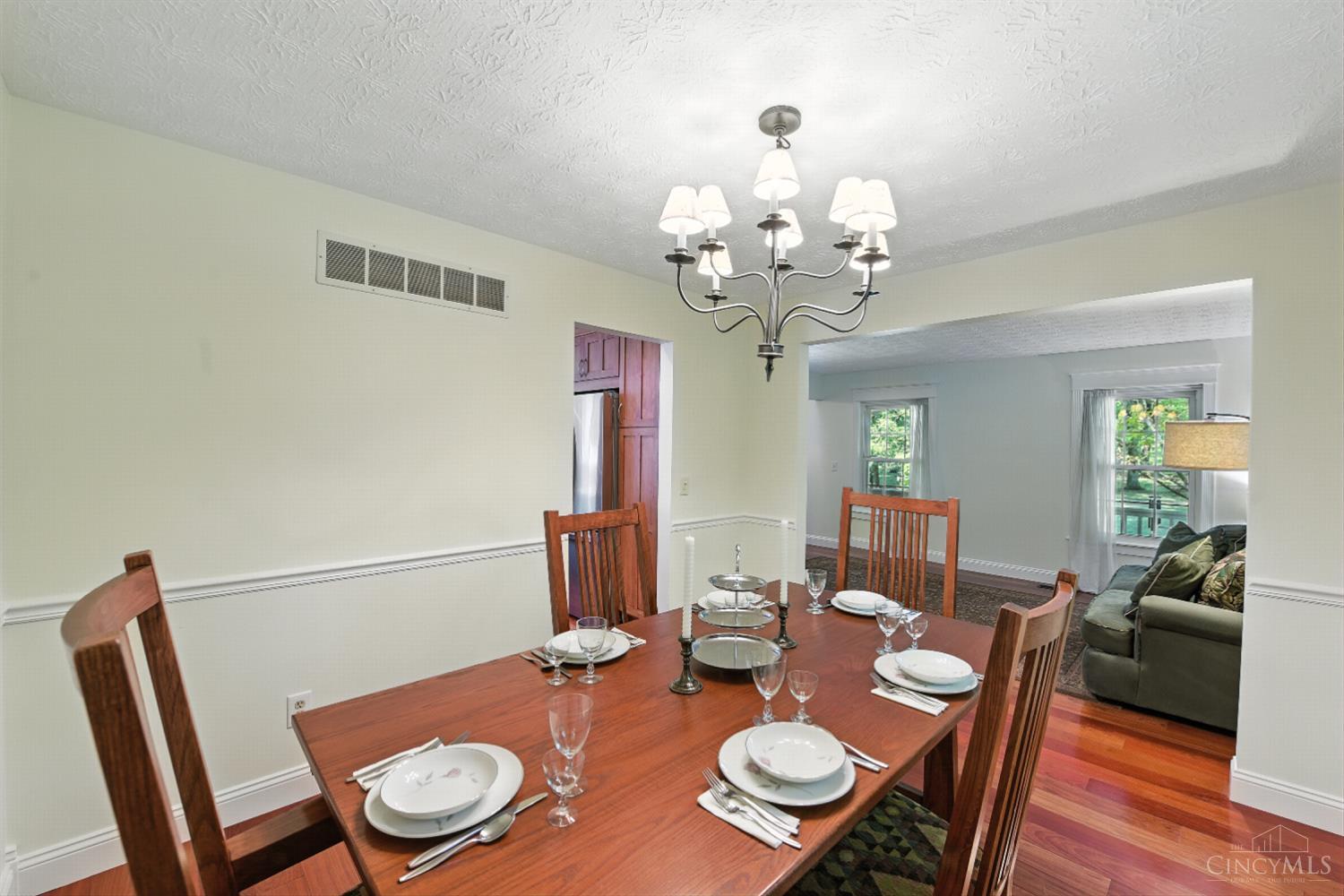 5445 Belle Meade