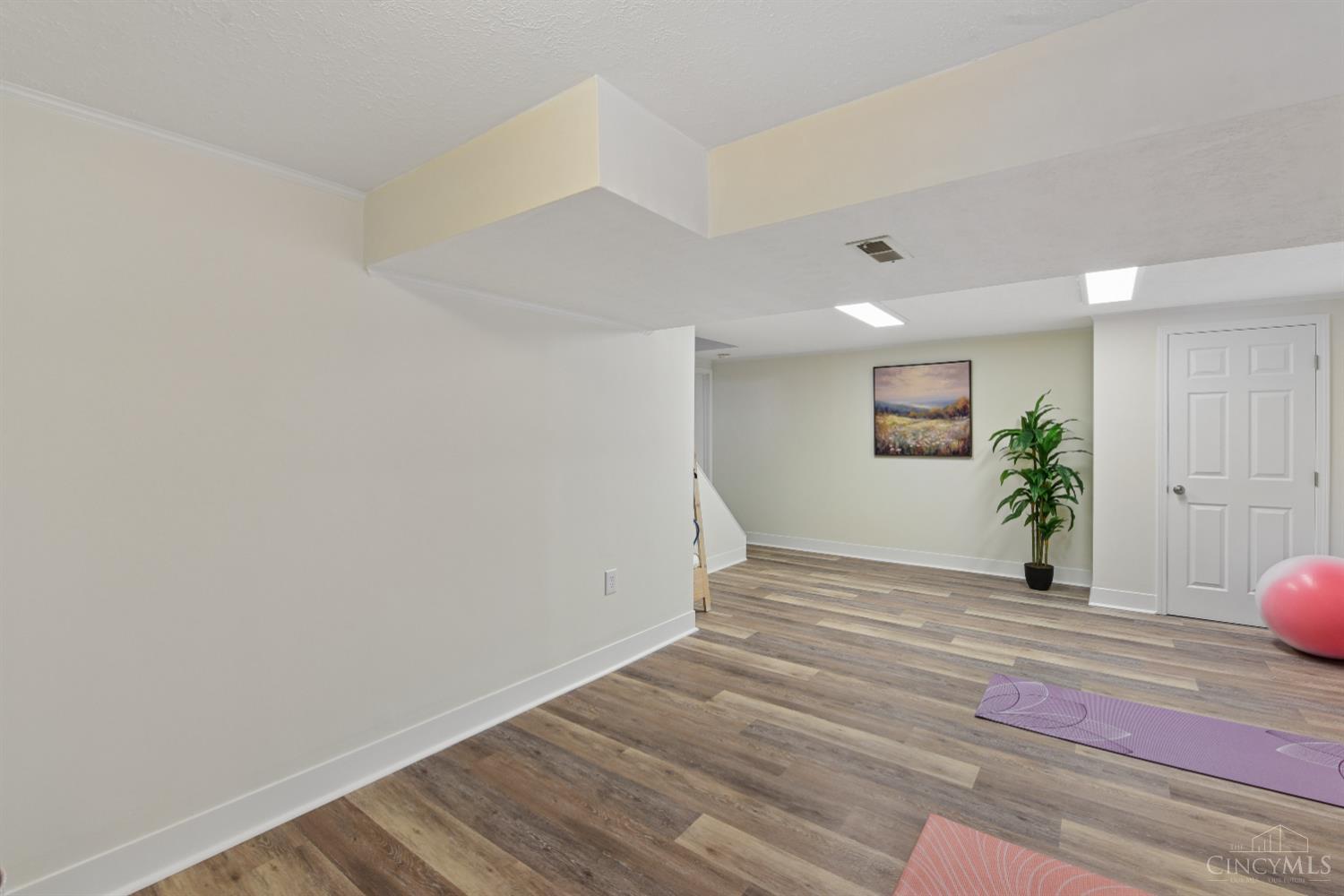 5445 Belle Meade