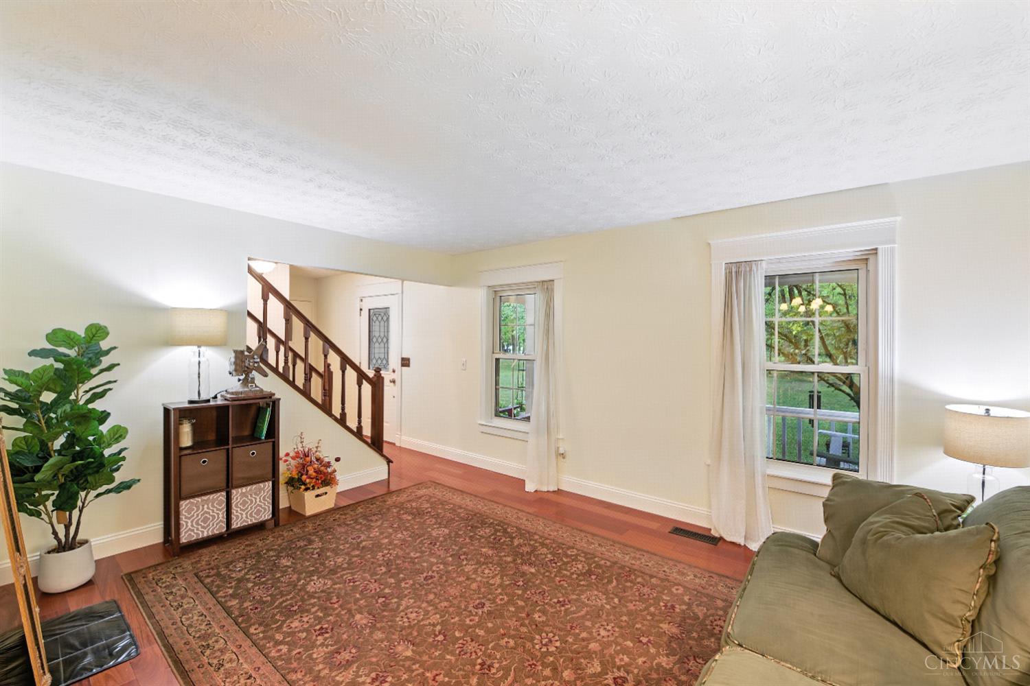 5445 Belle Meade